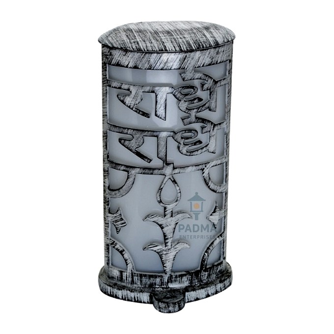 Padma Pole Light 5026A (PPL 5026A) — cast-aluminium pole lanterns in Raw Grey